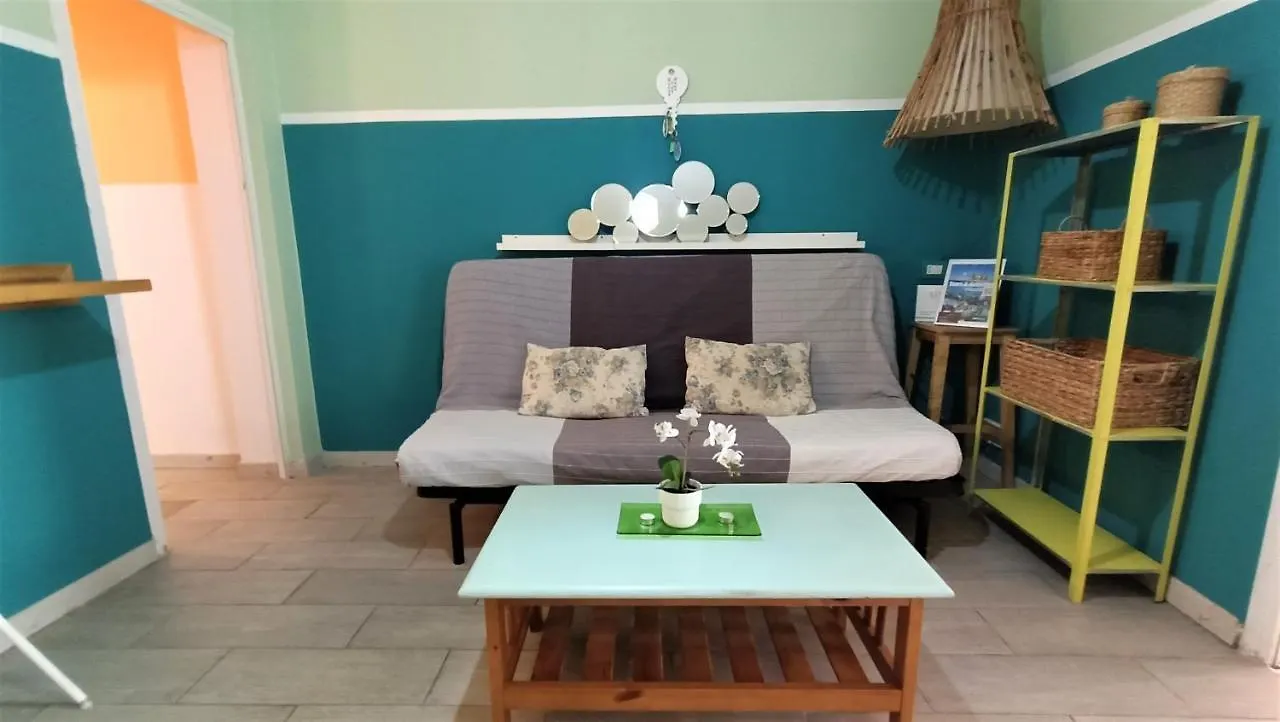 Apartment Alquilaencanarias Medano Sancho Beach Nice And Comfortable El Medano  Spain